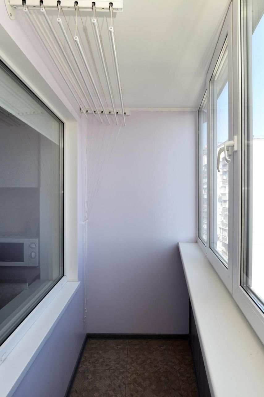 Apartament On Vasylia Lypkivskoho 24 Kijev Kültér fotó