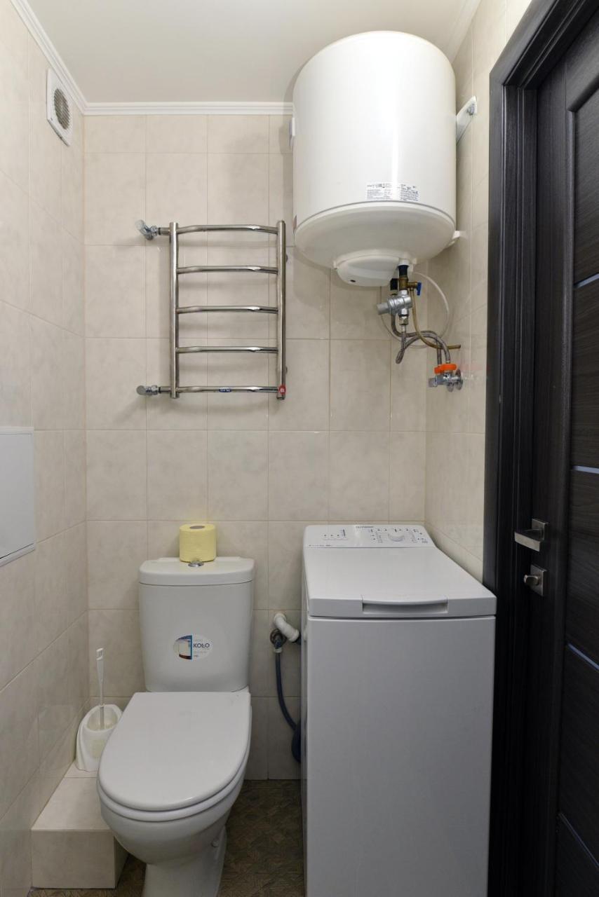 Apartament On Vasylia Lypkivskoho 24 Kijev Kültér fotó